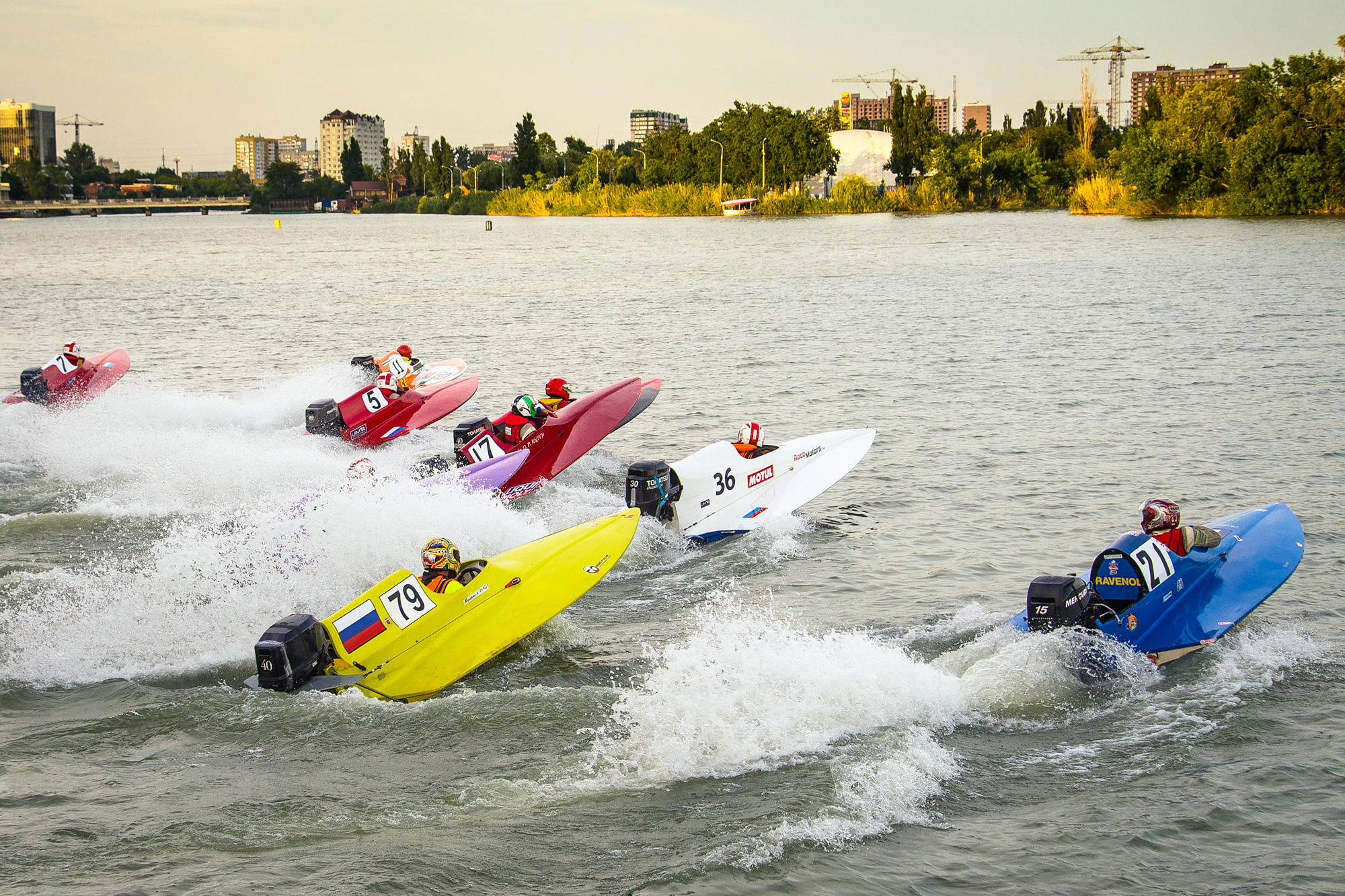 Водномоторный спорт глиссера